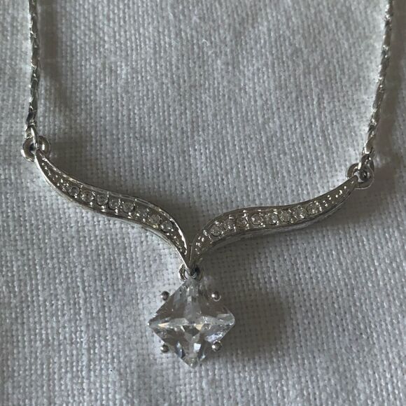 Avon Art Deco Silver Diamond Necklace - Picture 1 of 13